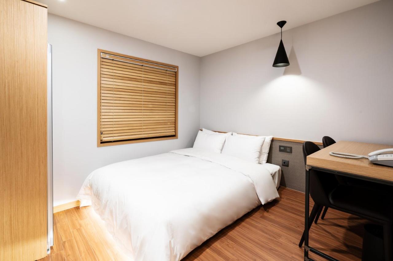 Lala Vianco Business Hotel Пусан Екстериор снимка