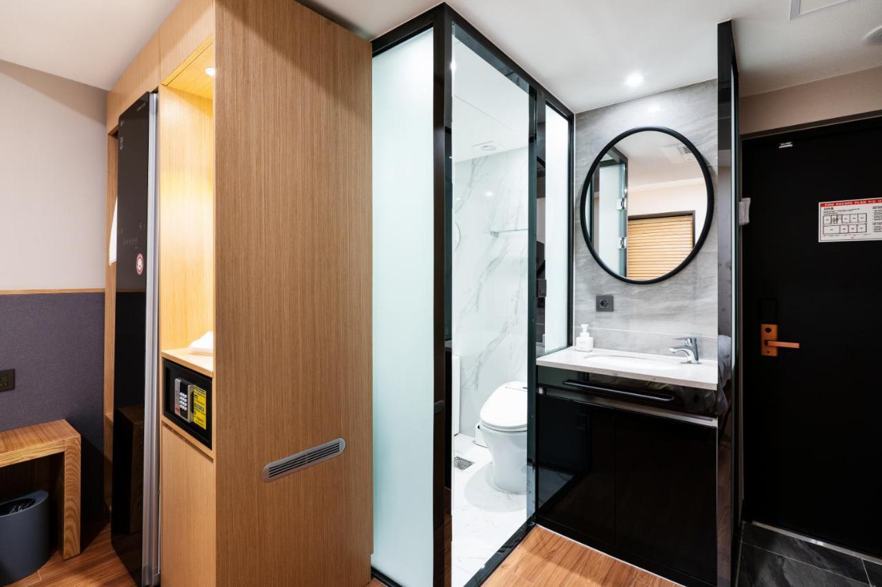 Lala Vianco Business Hotel Пусан Екстериор снимка