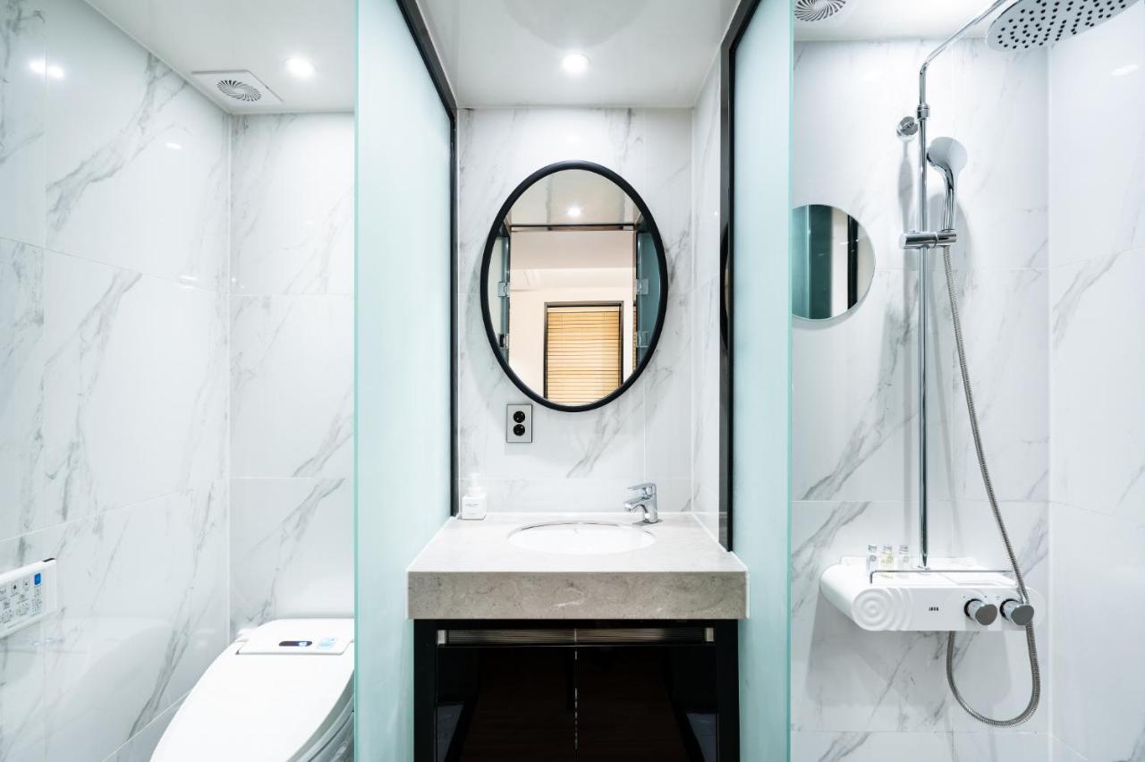 Lala Vianco Business Hotel Пусан Екстериор снимка