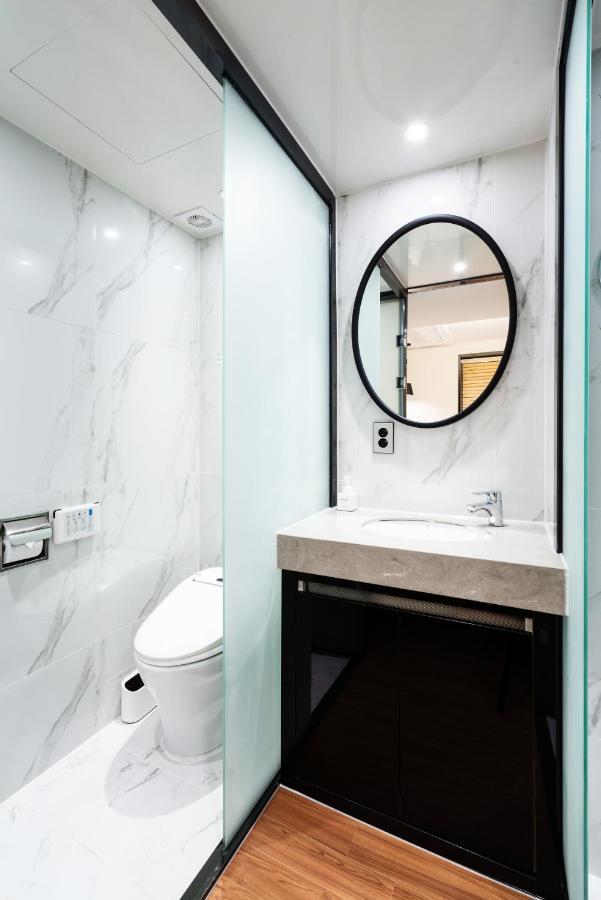 Lala Vianco Business Hotel Пусан Екстериор снимка