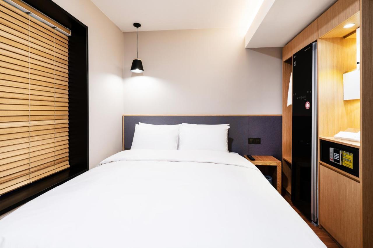 Lala Vianco Business Hotel Пусан Екстериор снимка