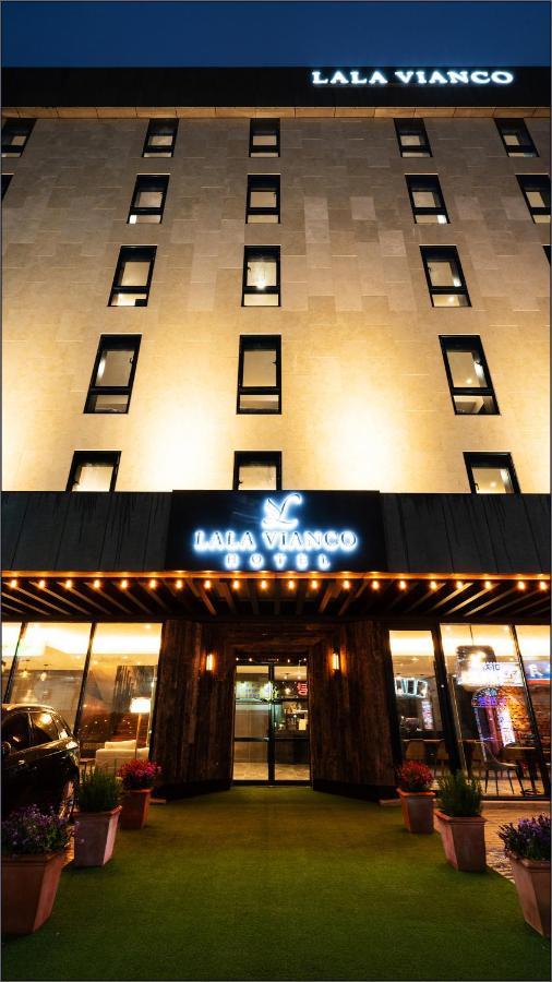 Lala Vianco Business Hotel Пусан Екстериор снимка