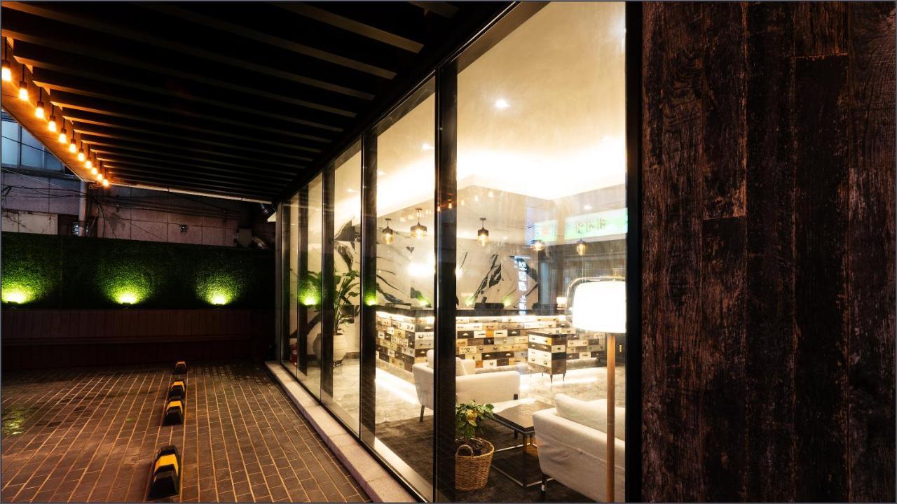 Lala Vianco Business Hotel Пусан Екстериор снимка